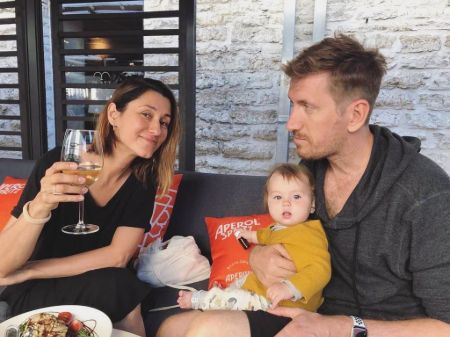 Kirill Käro, his wife Julia Duz, and daughter Mira Kirillovna